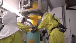 Workers remove last pencil tank from key area of Hanford's Plutonium Finishing Plant