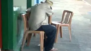 Acordando o Zivino