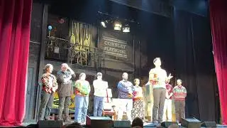 Christmas Carol Goes Wrong Bows ApolloTheatre 13/1/26 Henry Lewis Jonathan Sayer Daniel Fraser⭐️⭐️⭐️