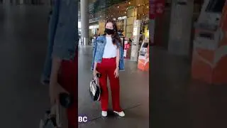Waluscha d Souza spotted at airport