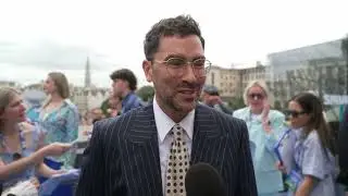 Smurfs Brussels World Premiere - itw Dan Levy (Official Video)