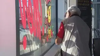 Saskatoon window splash specialist celebrates 50 years in business