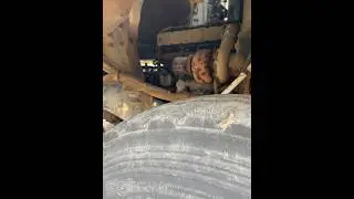 Cummins L10 idling. No muffler.