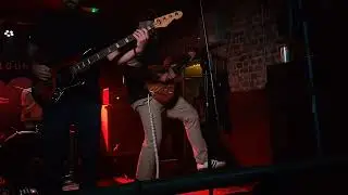 Big Shipping - Fret Yips (Live at Exeter Cavern 06/11/25)