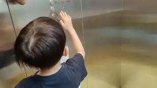 裕丰海味 Elevator to rooftop😍