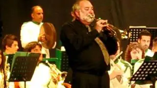 Fil. Skriperou- Vincent di Martino: 'Virgin la Macarena'
