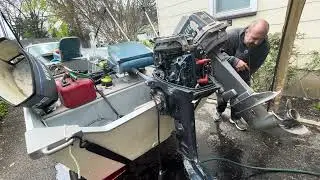 1990s 25hp Yamaha Mariner HITS THE WATER!! Right after I have a BIT of an accident! OUCH!!!!!