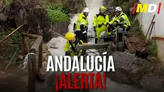 🌧️ ALERTA ANDALUC&Iacute;A | El agua inunda las calles de UBRIQUE (C&Aacute;DIZ) tras la BORRASCA LEONARDO💦🚒