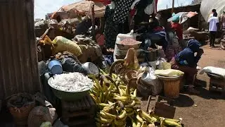 LE MAG DE L'INFO DU 14/11/2022 SUR MAWEBTV - LA VIE CHERE &Agrave; DSCHANG