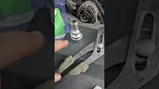 Снятие и установка адаптера радиатора отопителя