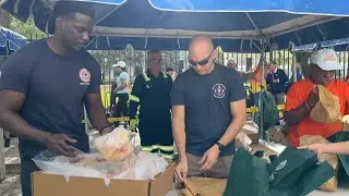 Distribuci&oacute;n de alimentos en el Parque Jos&eacute; Mart&iacute;