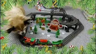 Lego Duplo Dupe Christmas Train &pound;21 From Amazon WOW ( Chihuahua Attacks santa )