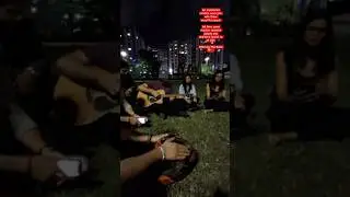 An unplanned n random open jam session on weekends with these beautiful people: A pure happy vibe🧡✨️