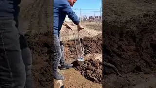 Making honeycomb coal from cow dung