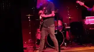 PRIMITIVE live 