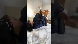 lesbian girls fight ! #tribbing #scissoring