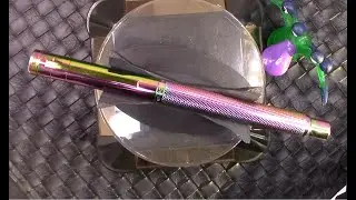 Hongdian Rainbow Fountain Pen Review - It is lovely
