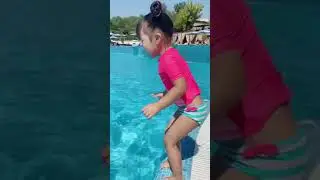 Mom ,Dad, and Kids swimming - Kids Video  - Nursery Rhymes -Like Nastya-Infobells #Shorts