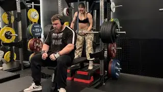 245 кг &mdash; личный рекорд (за 8 недель до соревнований)