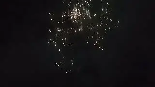 Kemeriahan kembang api di citraland gama city