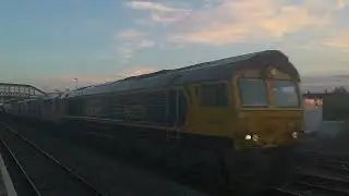 3q98 Exeter to kings Norton with 66751/781 at Bridgwater
