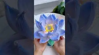 DIY lotus pipe cleaner flowers #handmade #diy #gift #diyflower #diycrafts #flowercraft #flowers