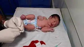🍼 NICU Baby Care (Simple & Practical)1. Temperature control 🌡️Keep baby warm..