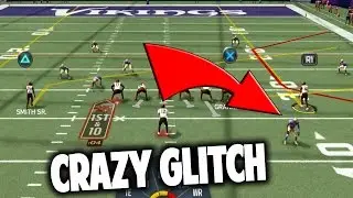 HILARIOUS GLITCH = FREE TOUCHDOWN! WTF MADDEN 17