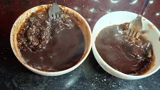 Hot chocolate cake. The children were happy to see it.