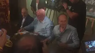 Podpis smlouvy o prodeji HC DUKLA JIHLAVA (1.7.2025)