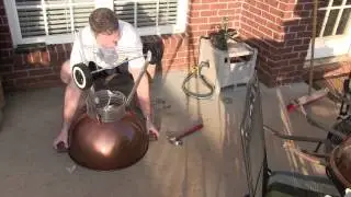 Видео по сборке Weber ONE-TOUCH GOLD 22,5 дюйма