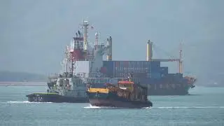 Container Ship《KOTA RAKYAT》Crossing the  Ma Wan Channel in HK 20260118_C0019