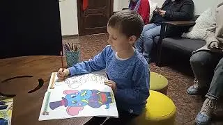 Painting an Elefant