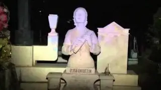 Reportaje: Una noche en el Panteón de Oriente