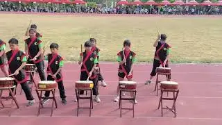 五&六年級 太鼓表演