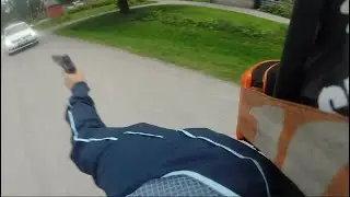 poliisia karkuun