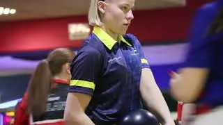 Nora Johansson, the twohanded girl from Sweden.