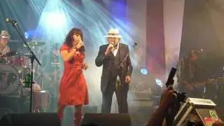Normaal en Ellen ten Damme. deel 1: proud mary @Espelo