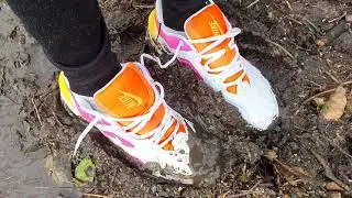 Mud Nike M2K Tekno
