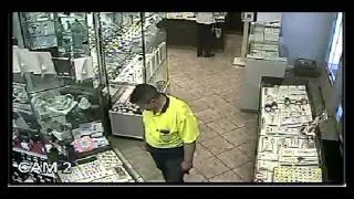 Man steals tray of rings from Melbourne jewellery store