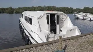 Swan Roamer, from Richardsons, The walk through.