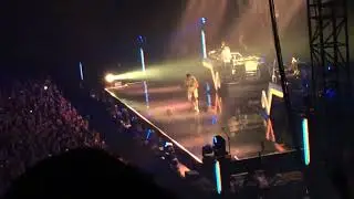 Papaoutai - Stromae live al Palazzo dello Sport Roma | 17/12/2014