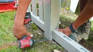 How To Build A Vinyl Picket Fence | Estateline™