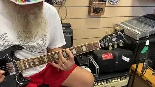 Queen &ldquo;Stone Cold Crazy&rdquo; PT1 MAIN RIFF Brian May Guitar LESSON w/Wayne Sorbelli KeyWest Music Studio