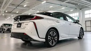 Toyota Prius Prime 2026 &mdash; Самый мощный гибрид от Toyota! Полный обзор