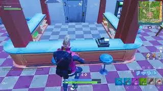Fortnite Solo Gameplay 1hp and im still alive :D just4fun  comment it :P