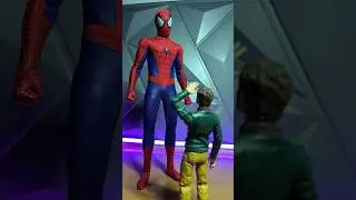 NEVER Disrespect the Spider #stopmotion