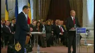 Economic woes dominate Romania presidential poll - 05 Dec 09