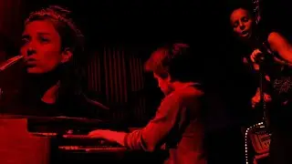 Lucia Cadotsch / Kit Downes / Ruth Goller (CH, GB, IT)