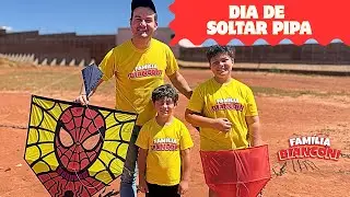 VOANDO ALTO COM O HOMEM-ARANHA - Pipa Show no Terren&atilde;o com a Fam&iacute;lia Bianconi